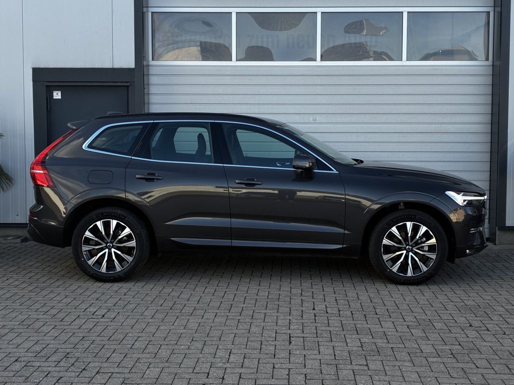 Volvo XC60 2025 г. Серый, пробег 21752 км