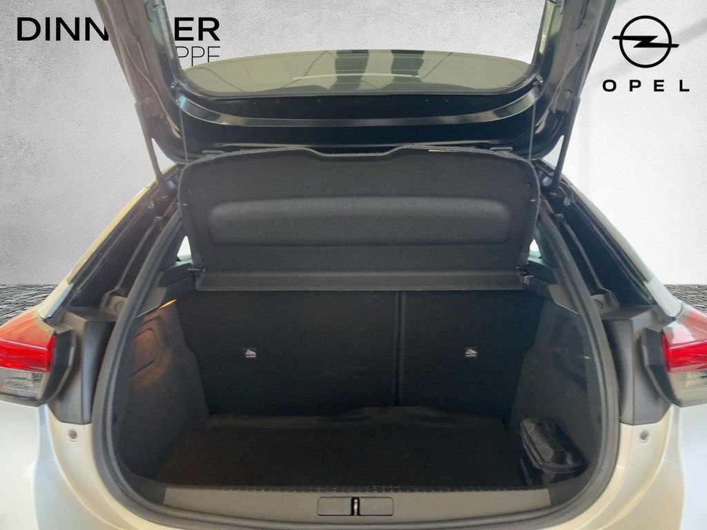 Opel Corsa 2024 г. Серебристый, пробег 47483 км