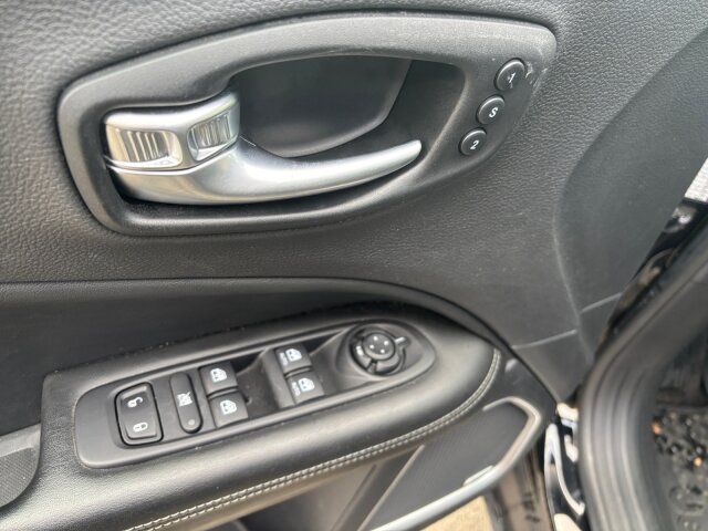 Jeep Compass 2021 г. Чёрный, пробег 25575 км