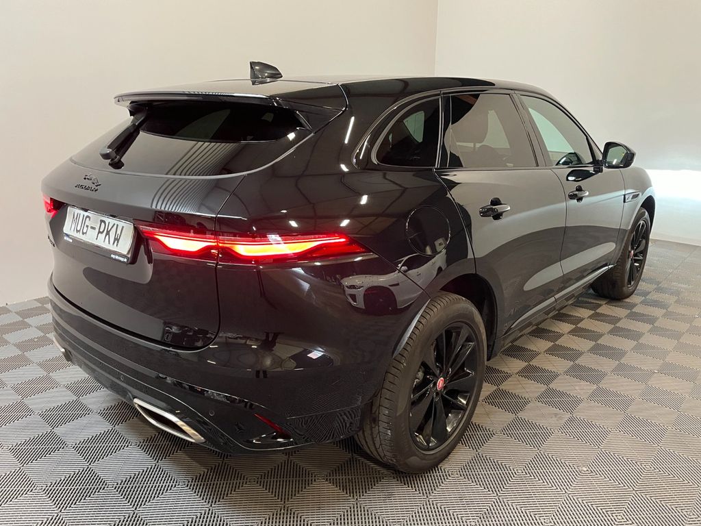 Jaguar F-Pace 2023 г. Чёрный, пробег 58000 км