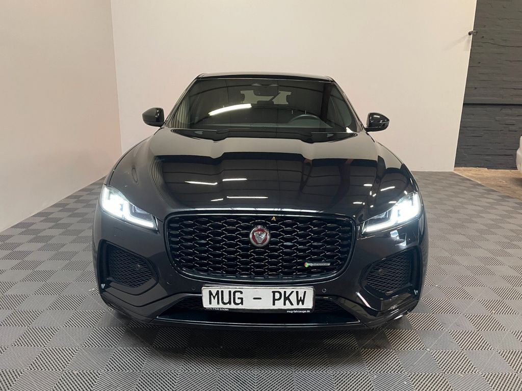 Jaguar F-Pace 2023 г. Чёрный, пробег 58000 км