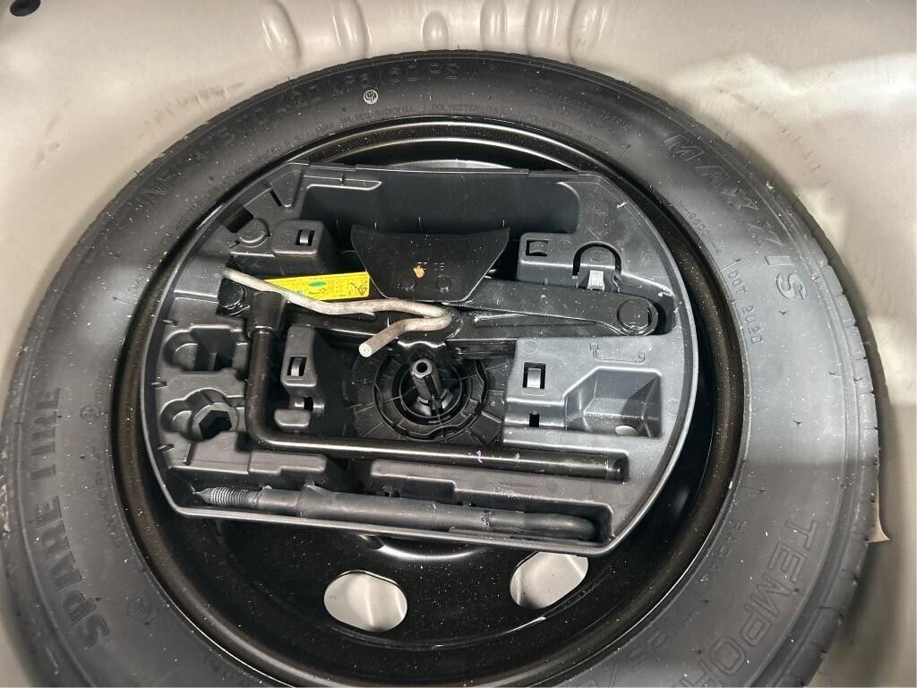 Citroen C3 2021 г. Белый, пробег 20000 км