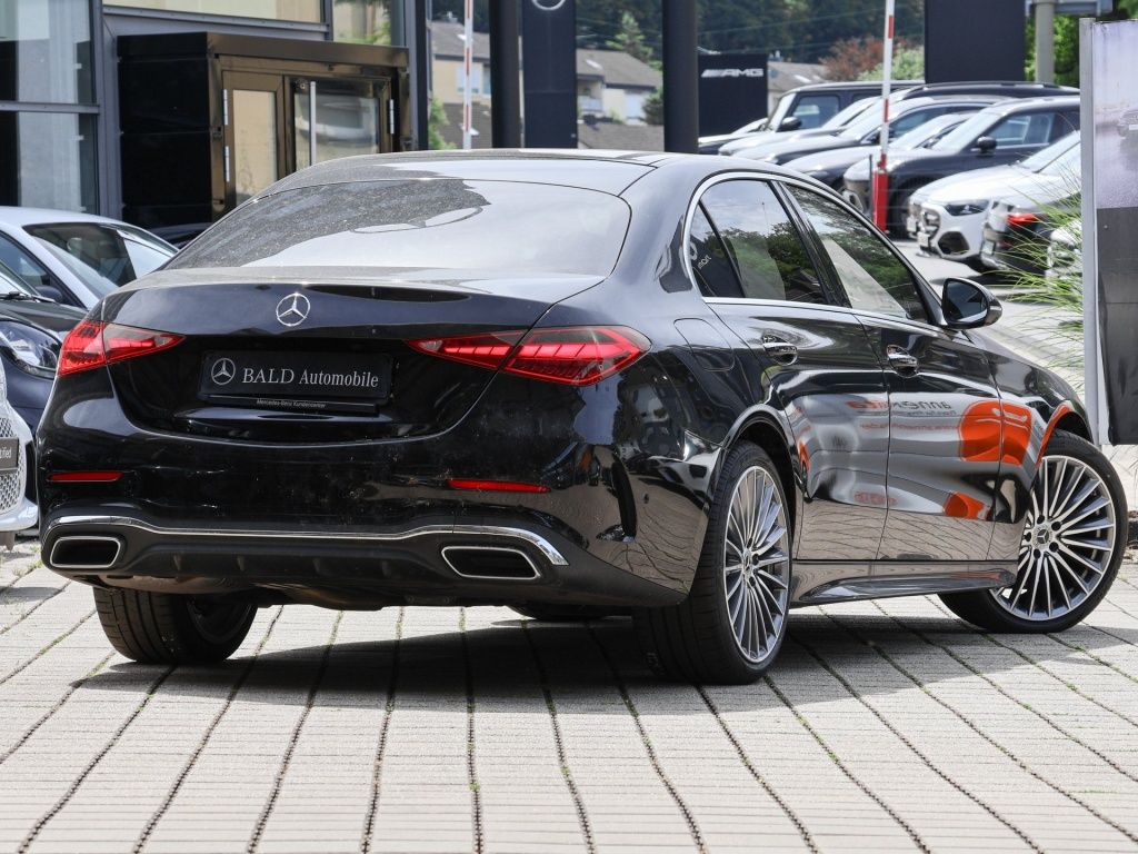 Mercedes-Benz C 300 2025 г. Чёрный, пробег 13878 км