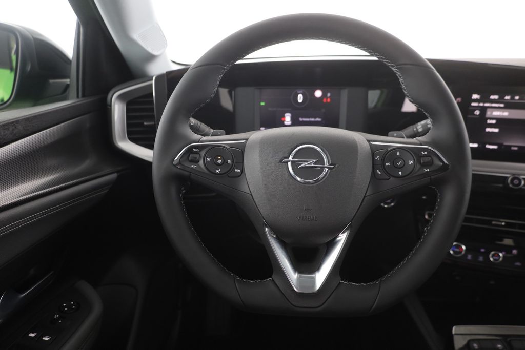 Opel Mokka 2022 г. Зелёный, пробег 46419 км