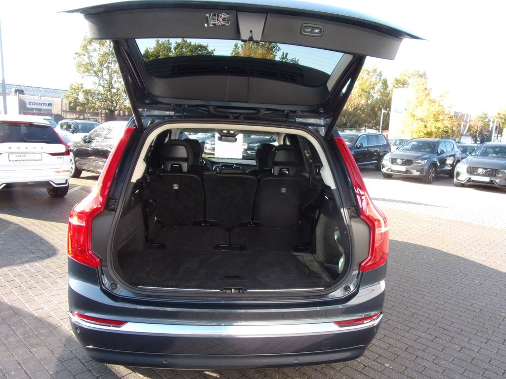 Volvo XC90 2023 г. Синий, пробег 59900 км