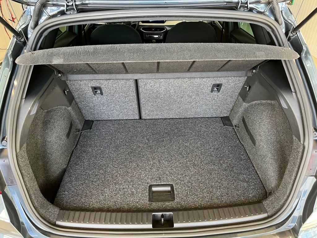 SEAT Arona 2022 г. Серый, пробег 55942 км