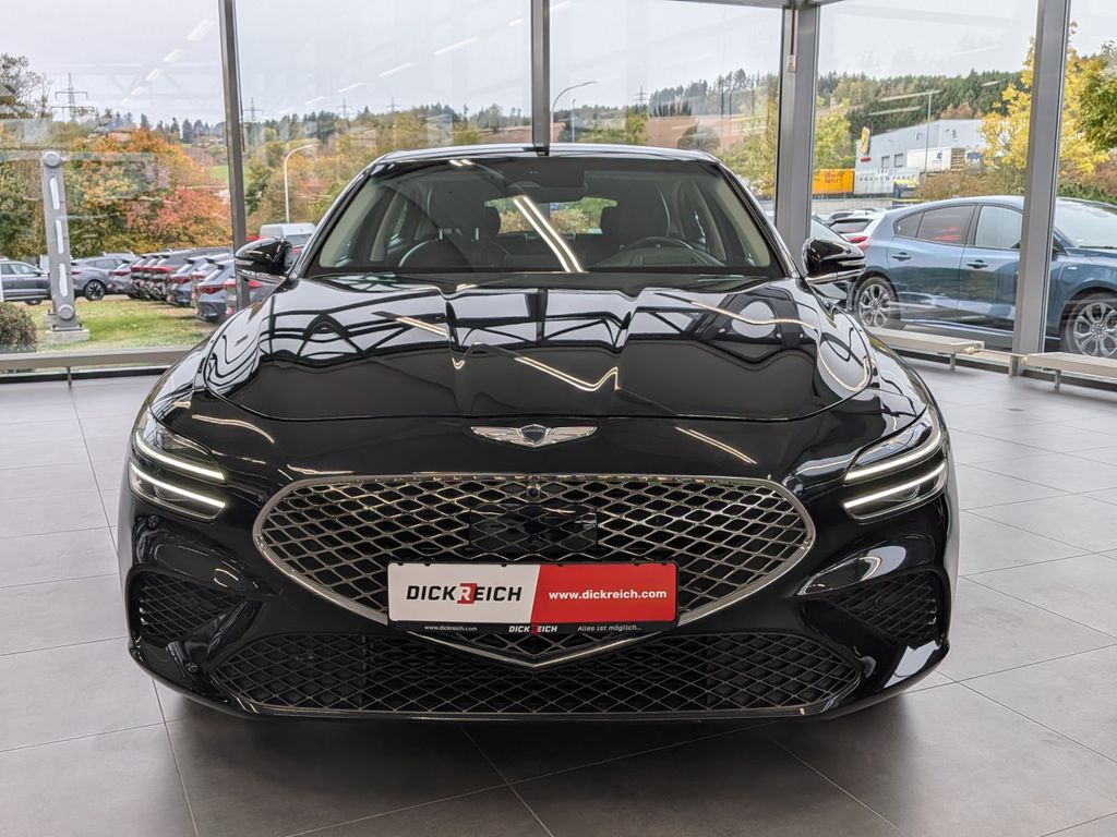 Genesis G70 2023 г. Чёрный, пробег 45482 км