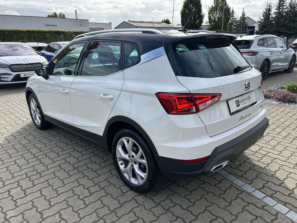 SEAT Arona 2022 г. Белый, пробег 50140 км