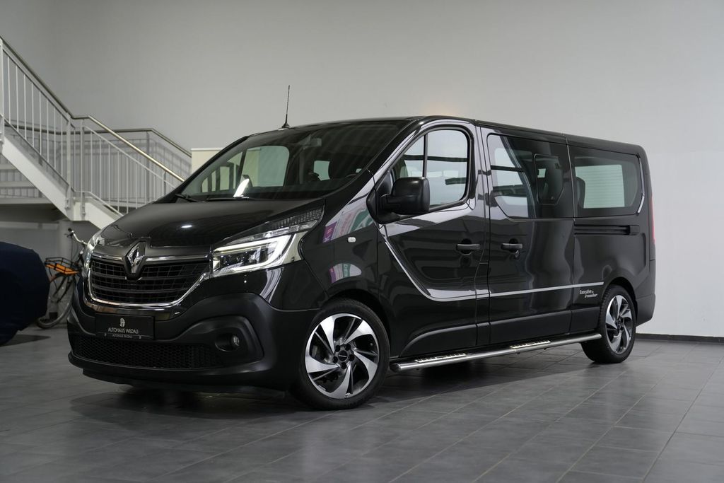 Renault Trafic 2021 г. Чёрный, пробег 54595 км