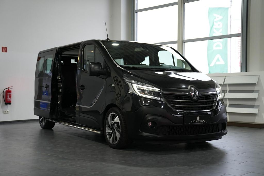 Renault Trafic 2021 г. Чёрный, пробег 54595 км