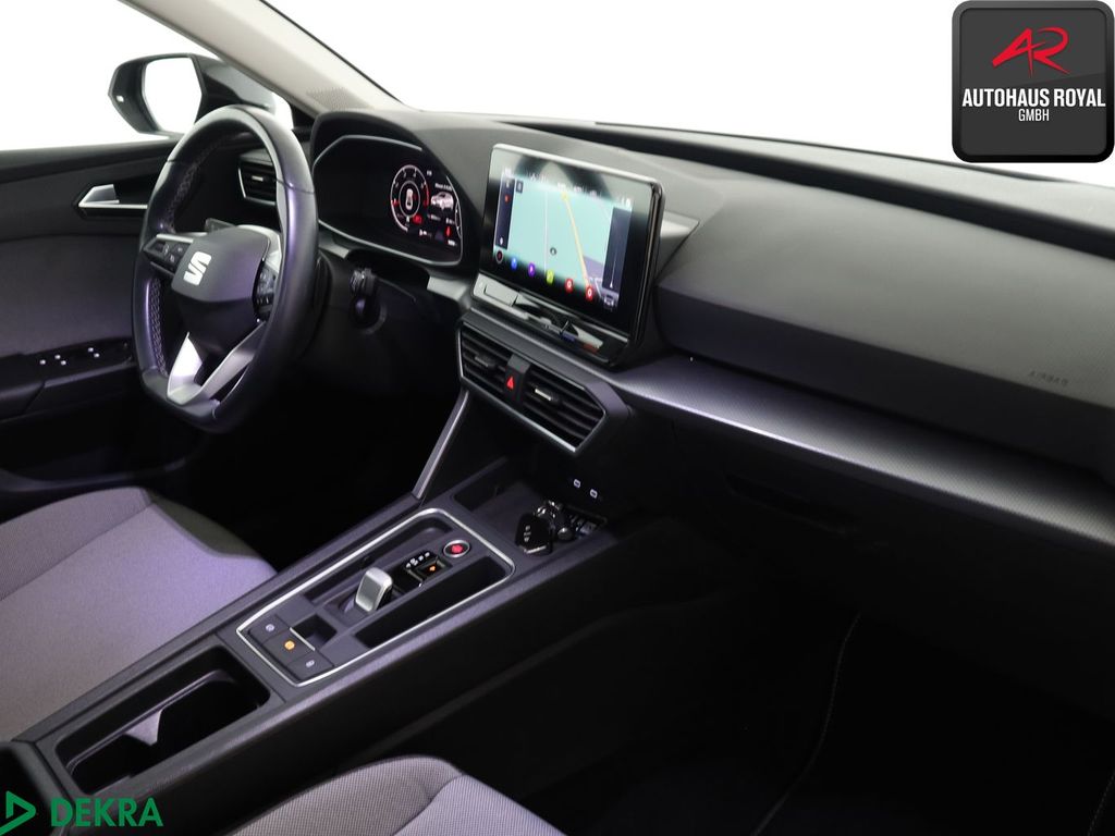 SEAT Leon 2023 г. Чёрный, пробег 59858 км