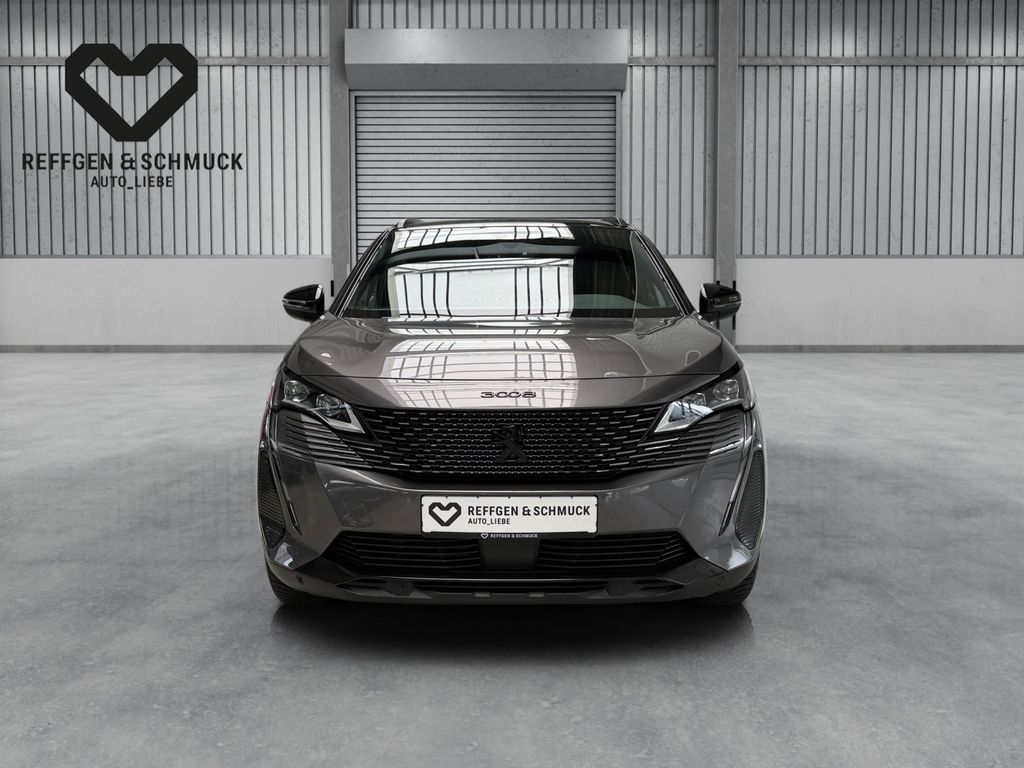Peugeot 3008 2021 г. Серый, пробег 43700 км