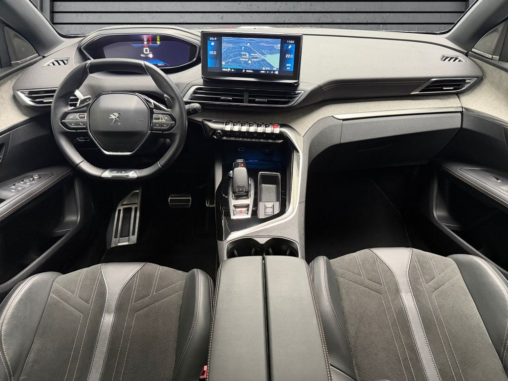 Peugeot 3008 2021 г. Серый, пробег 43700 км