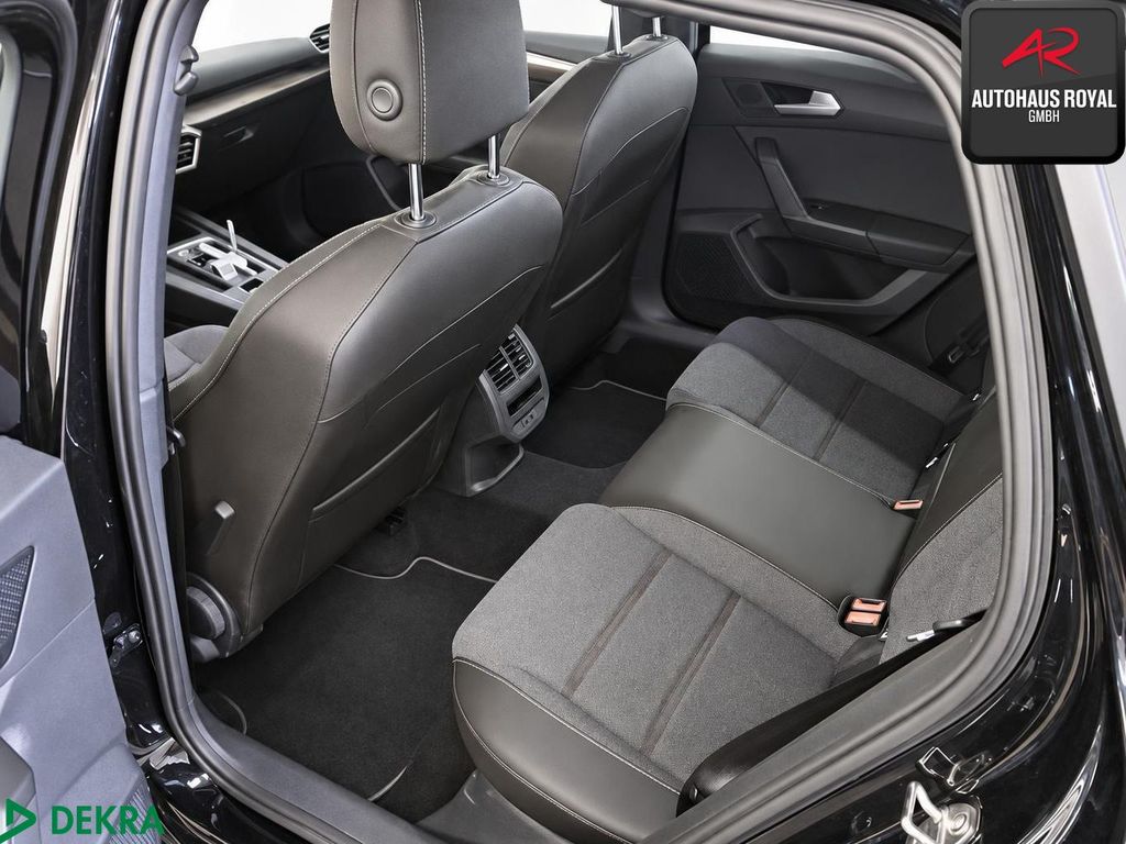 SEAT Leon 2022 г. Чёрный, пробег 47124 км