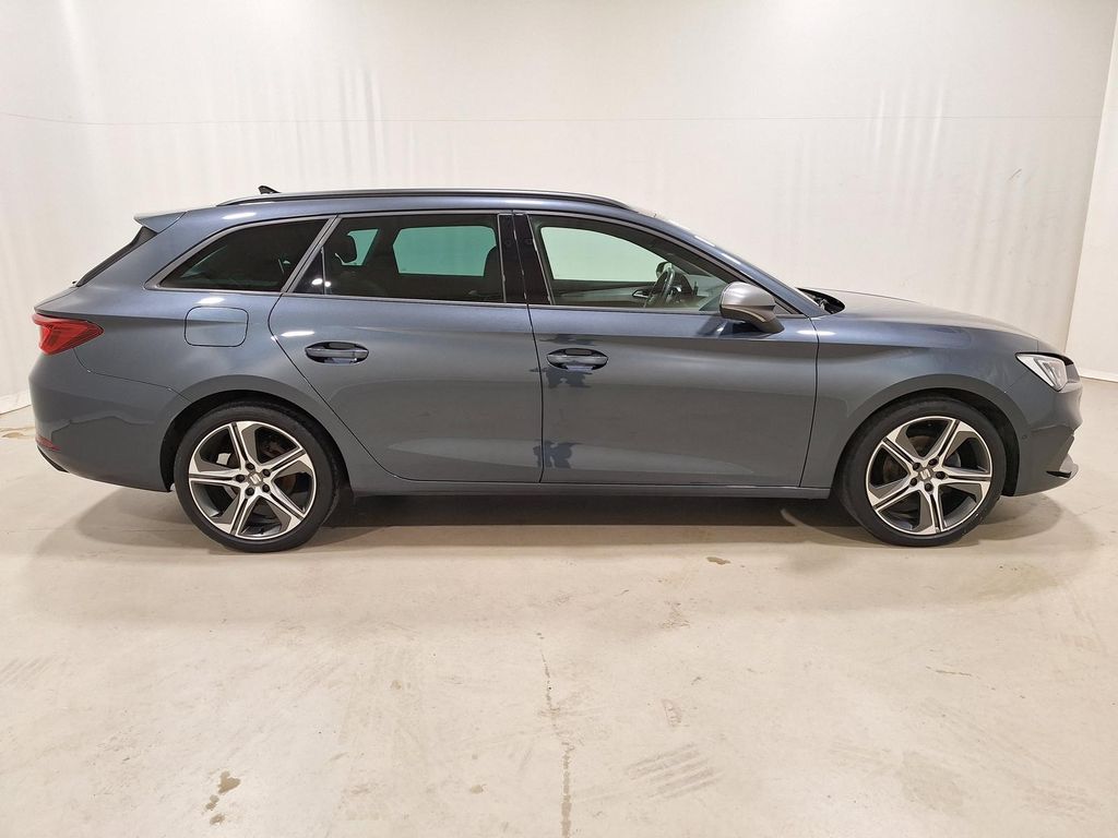SEAT Leon 2021 г. Серый, пробег 48275 км