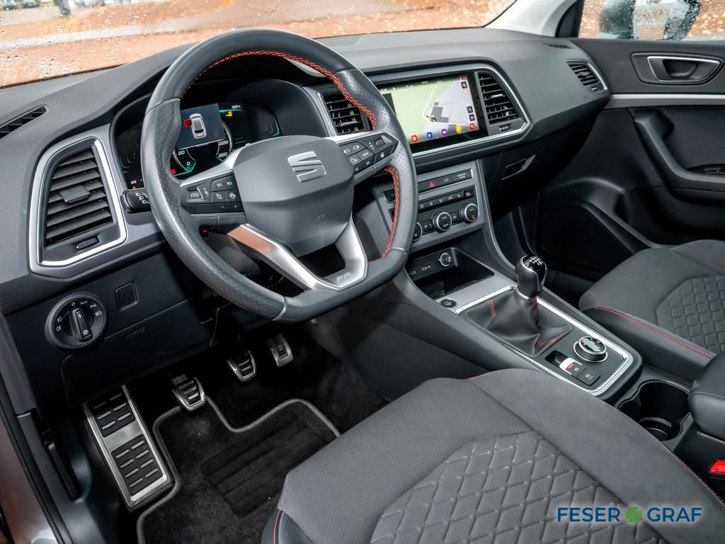 SEAT Ateca 2023 г. Серый, пробег 51402 км