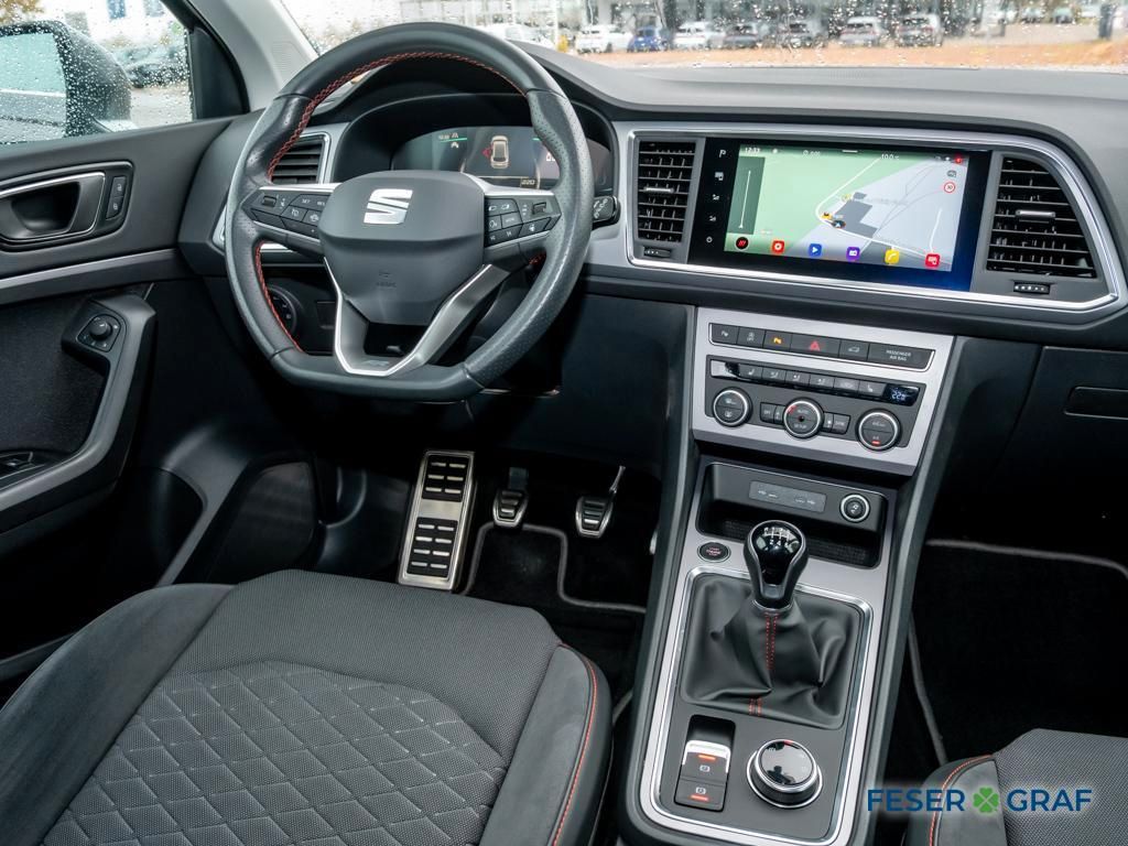 SEAT Ateca 2023 г. Серый, пробег 51402 км