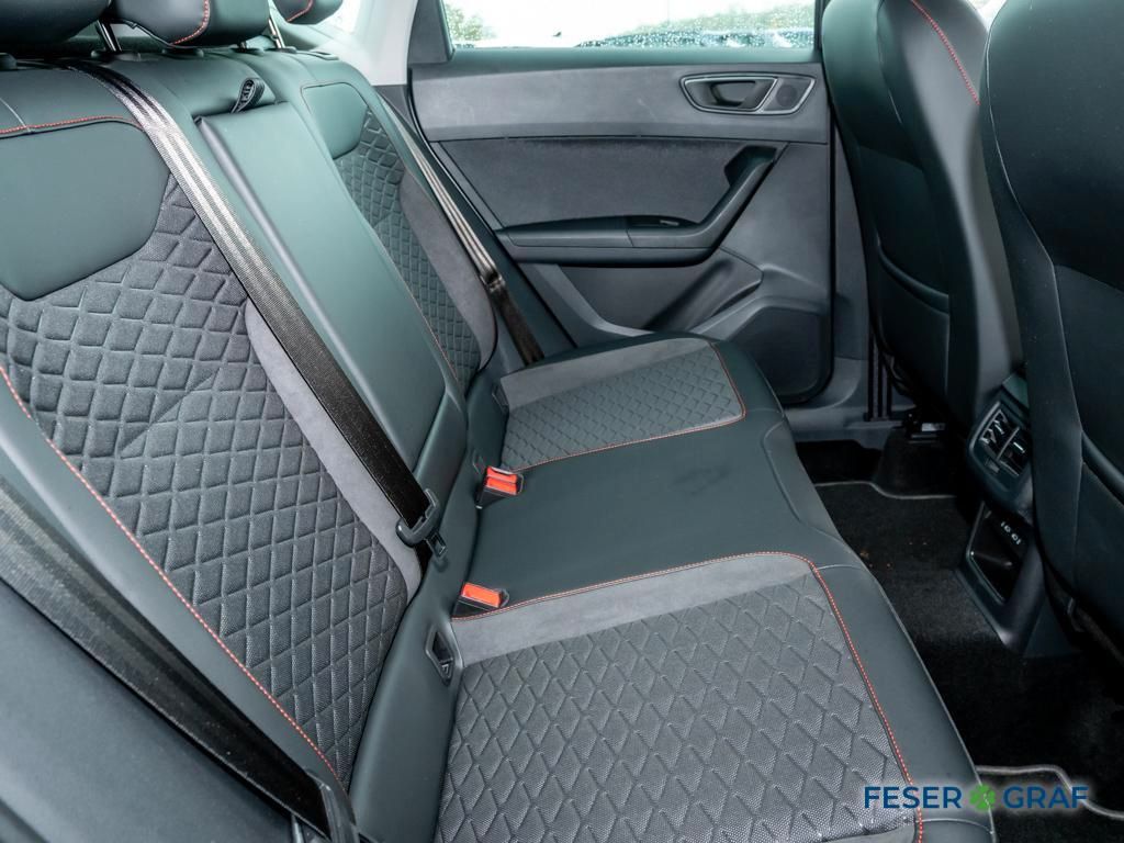SEAT Ateca 2023 г. Серый, пробег 51402 км