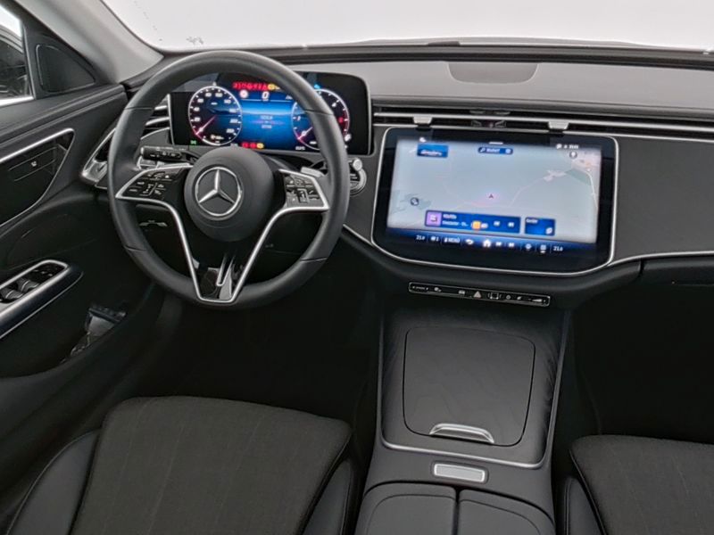Mercedes-Benz E 200 2026 г. Чёрный, пробег 27741 км