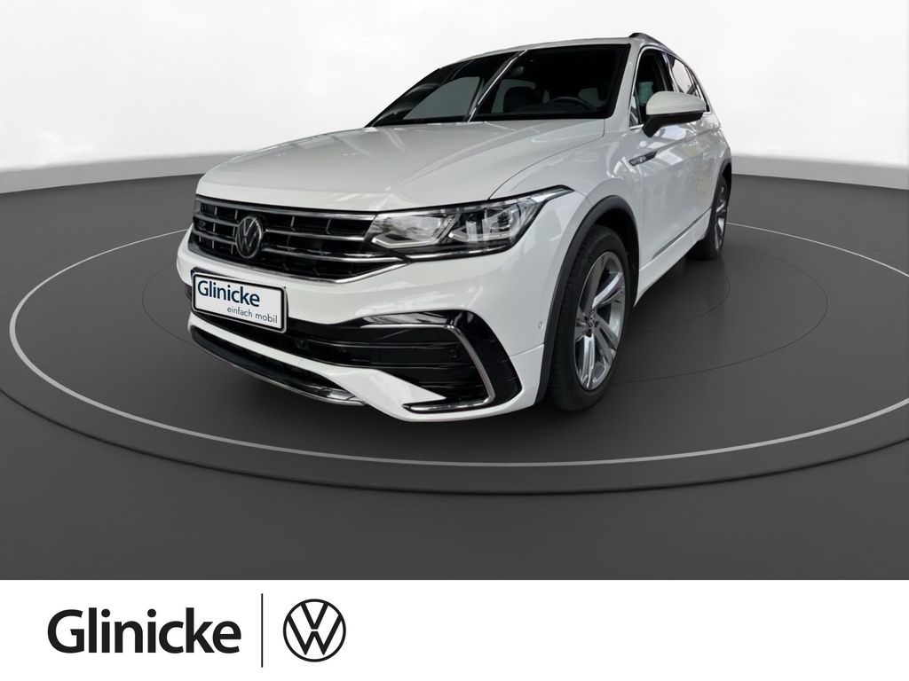 Volkswagen Tiguan 2023 г. Белый, пробег 33900 км